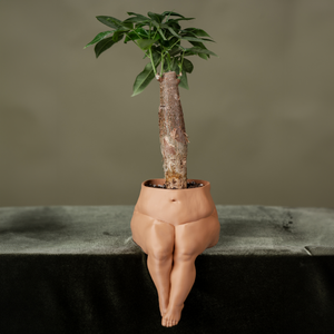 Thighs of Thunder Seated Planter