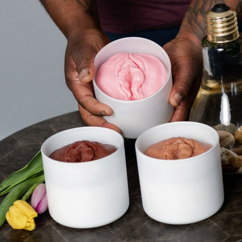Wickless Vulva Candle