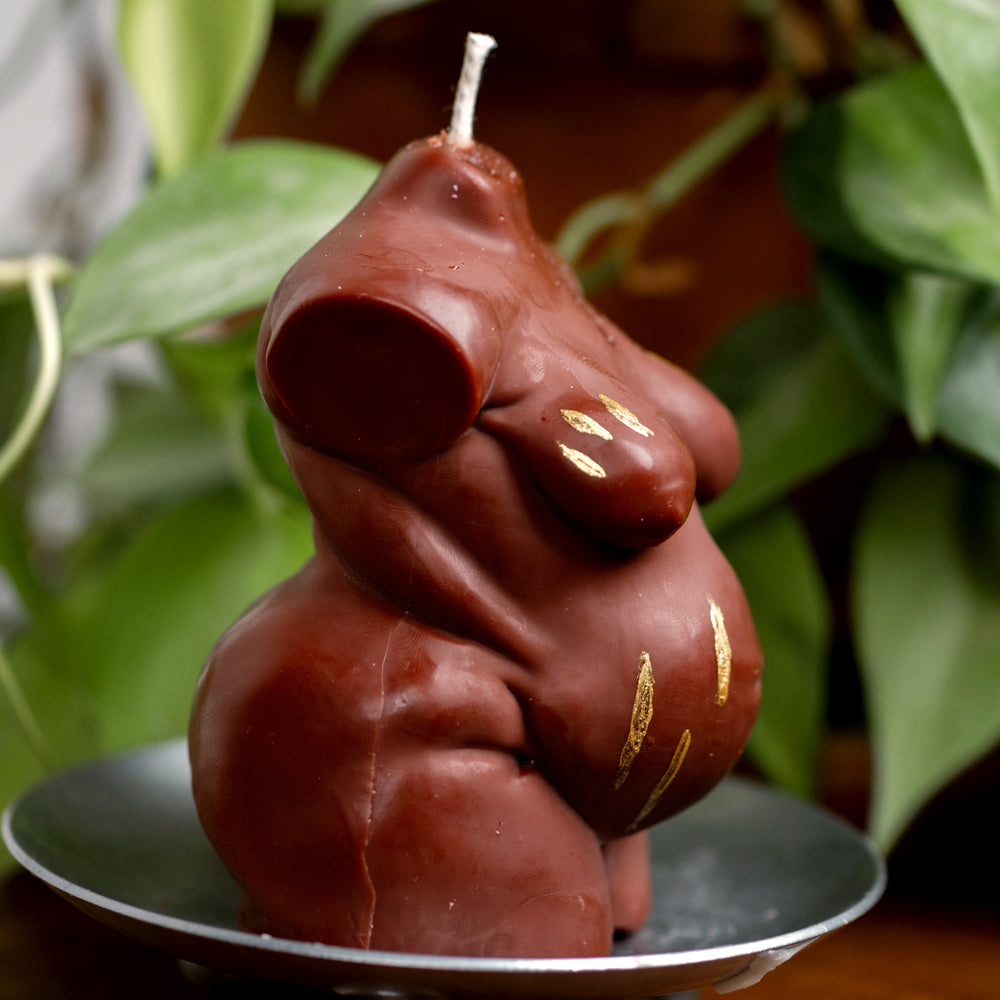 "Dorell" Plus Size Pregnant Candle